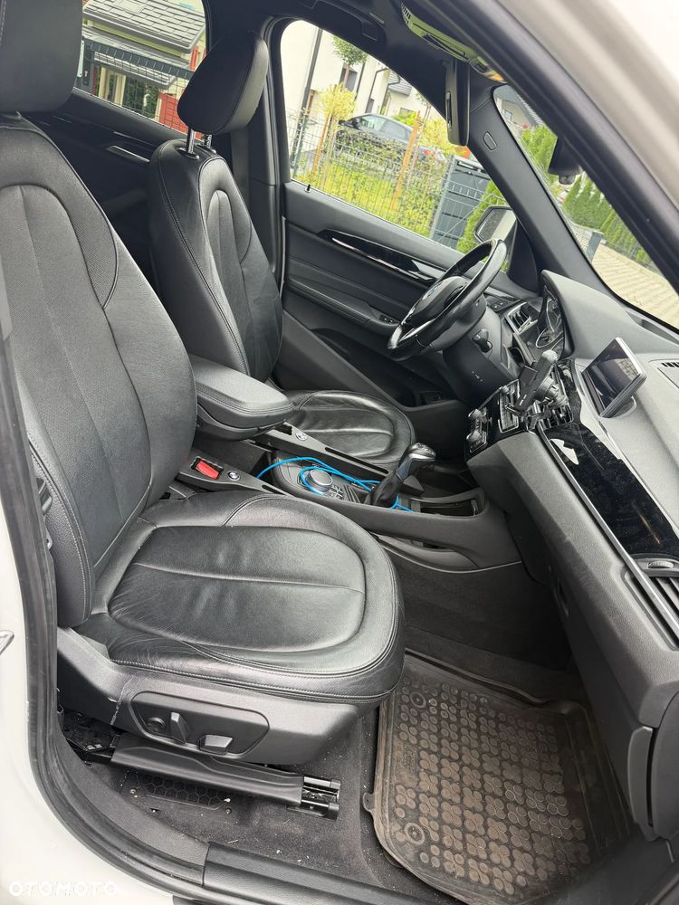 BMW X1 xDrive25i xLine - 8