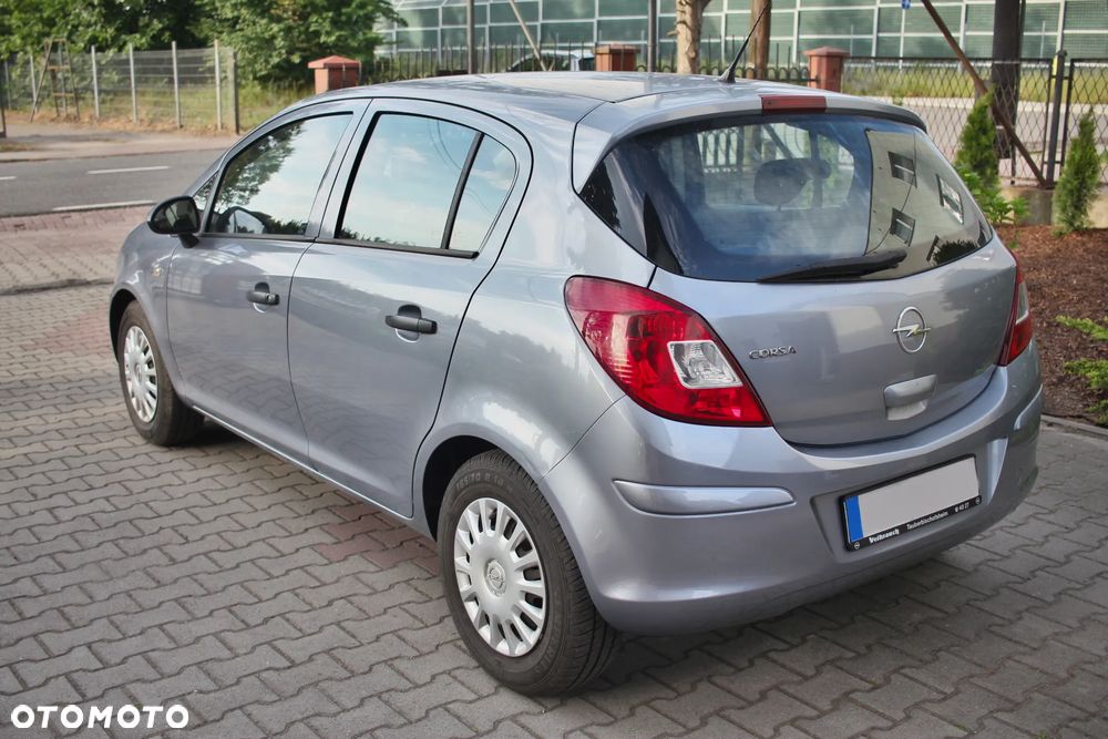 Opel Corsa - 6