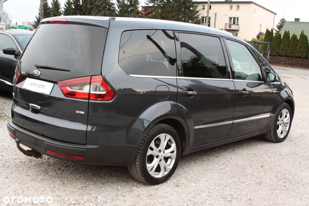 Ford Galaxy 2.0 TDCi Titanium - 12