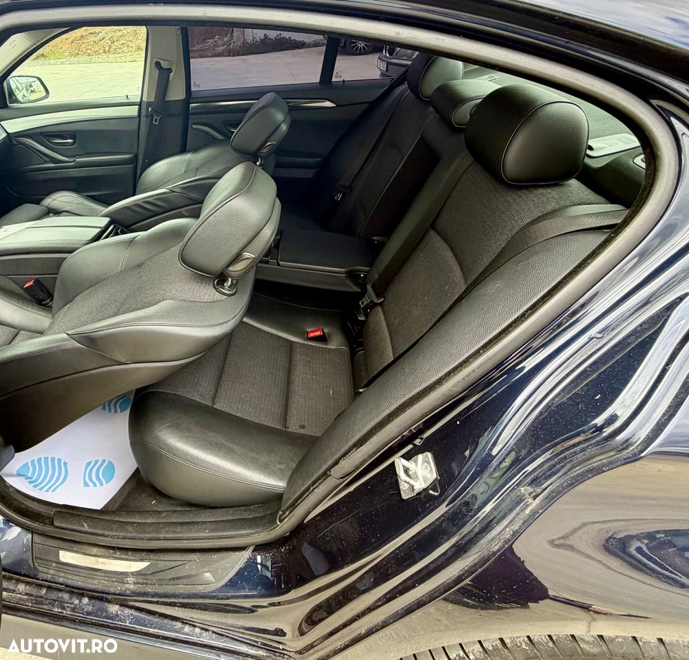 BMW Seria 5 520d BluePerformance Sport-Aut. - 33