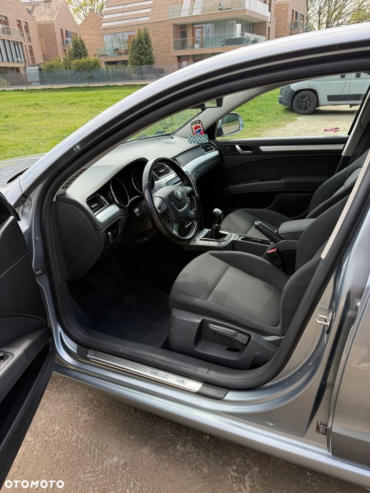 Skoda Superb - 12