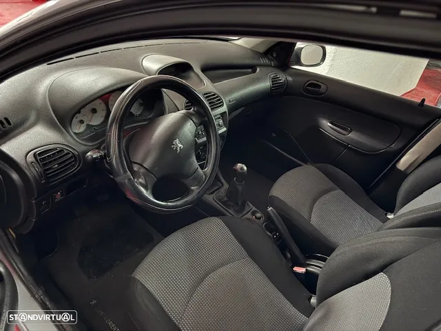 Peugeot 206 1.1 Color Line - 20
