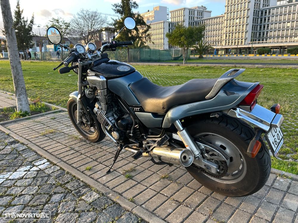 Yamaha FZX - 5