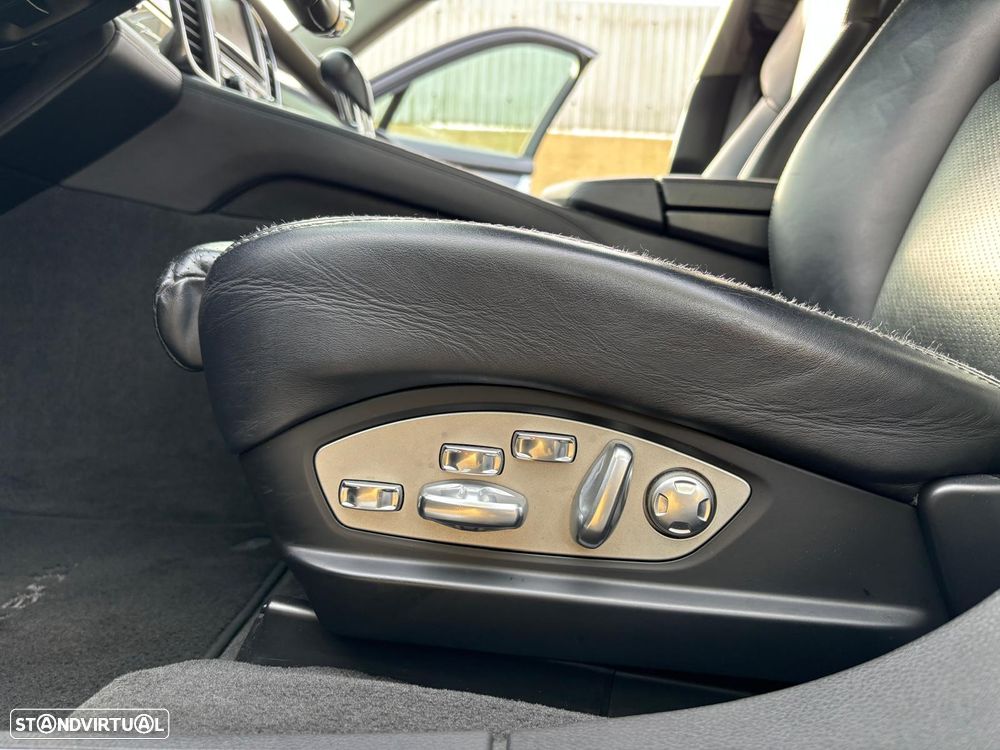 Porsche Panamera Platinum Edition - 14