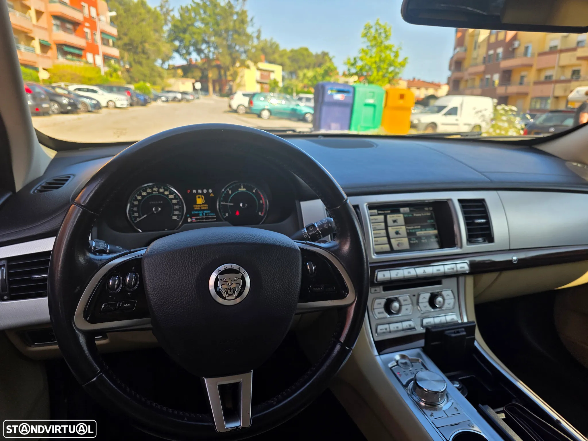Jaguar XF Sportbrake - 17