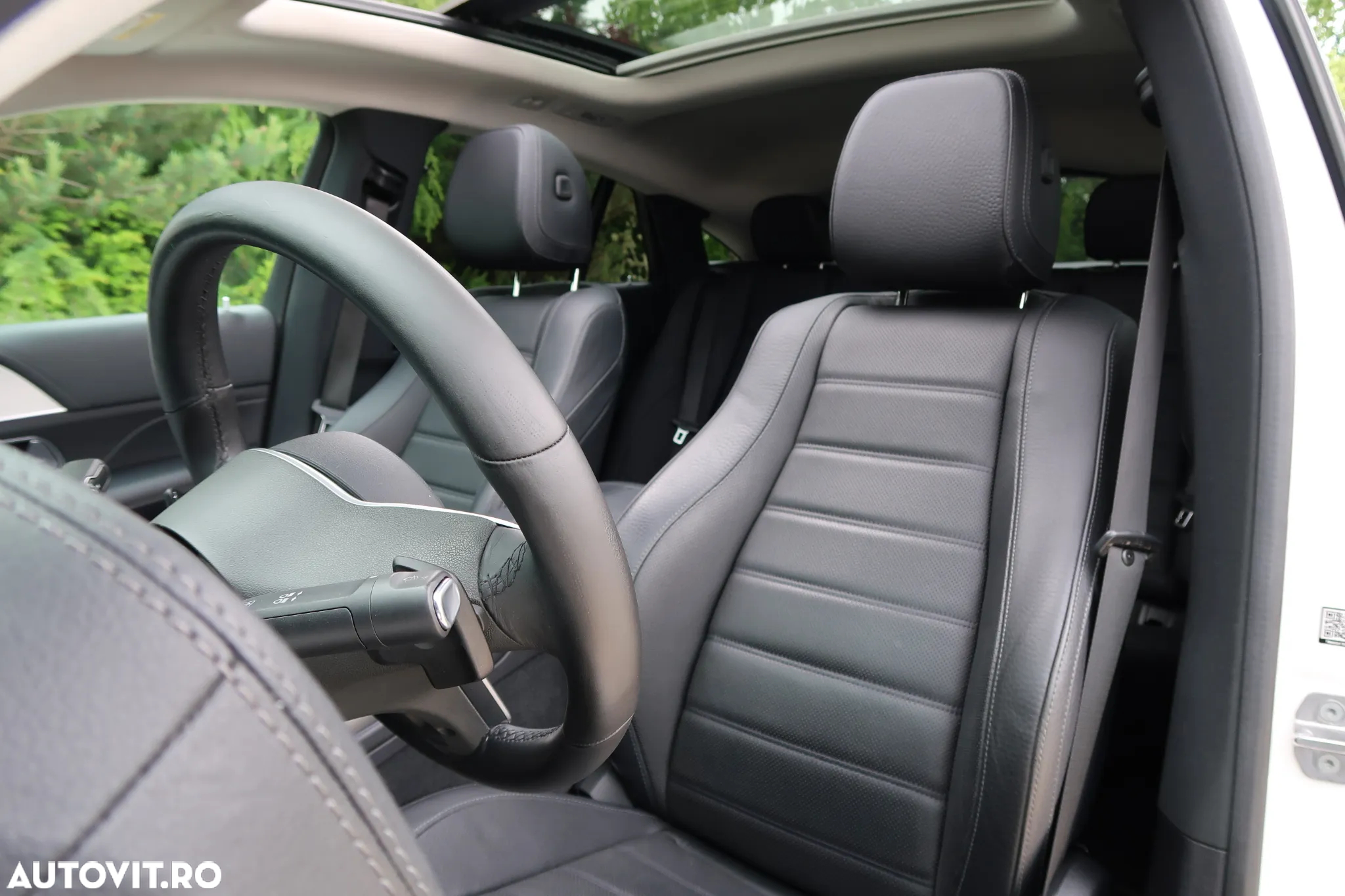 Mercedes-Benz GLE Coupe 400 d 4Matic 9G-TRONIC AMG Line - 13