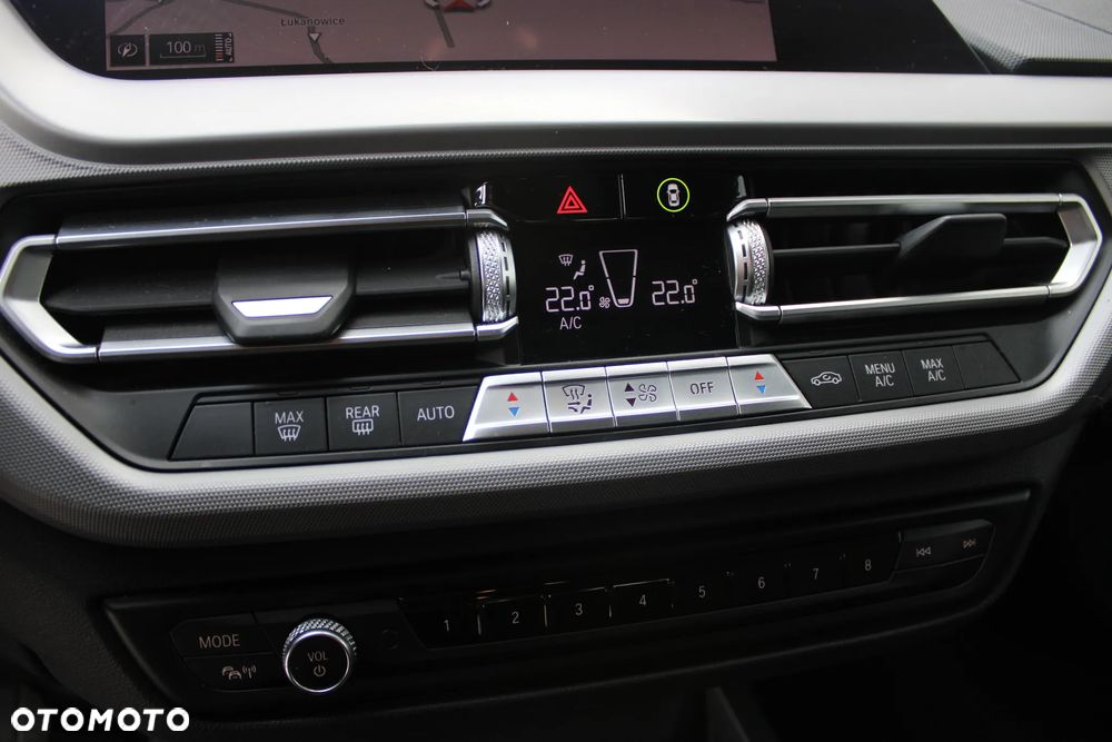 BMW Seria 2 218i Advantage - 18