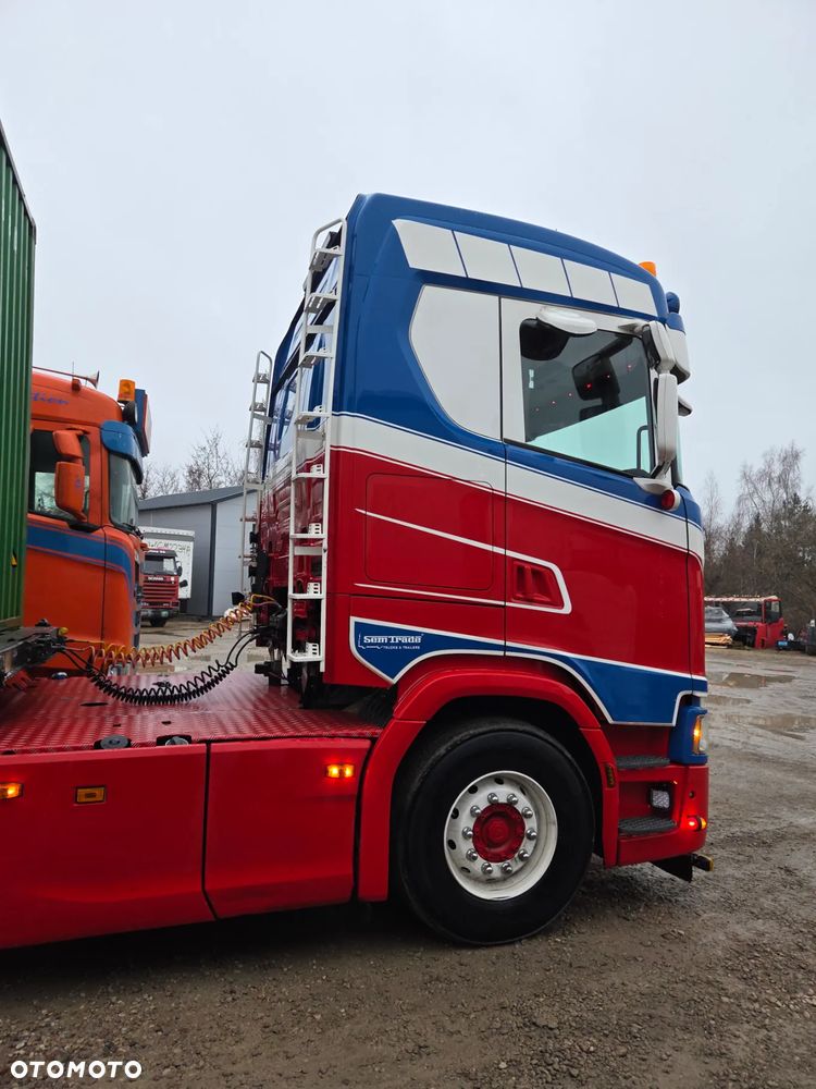 Scania S500 6x2 pusher - 4