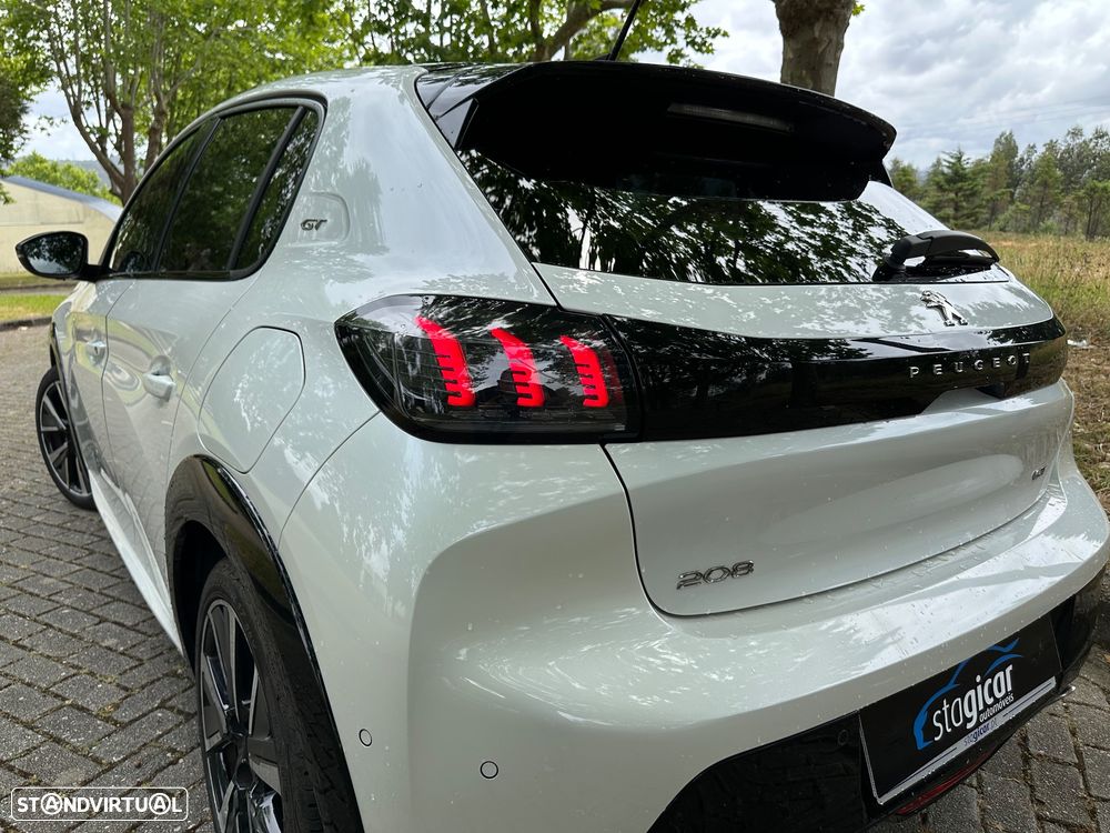 Peugeot 208 1.5 BlueHDi GT - 15
