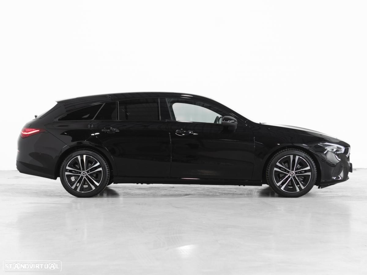 Mercedes-Benz CLA 180 Shooting Brake 7G-DCT - 2