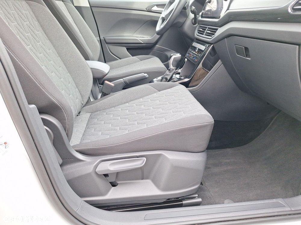 Volkswagen T-Cross 1.0 TSI Life DSG - 25