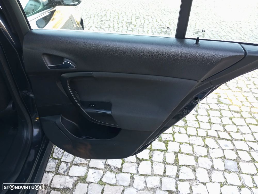 Opel Insignia 1.6 Edition - 41