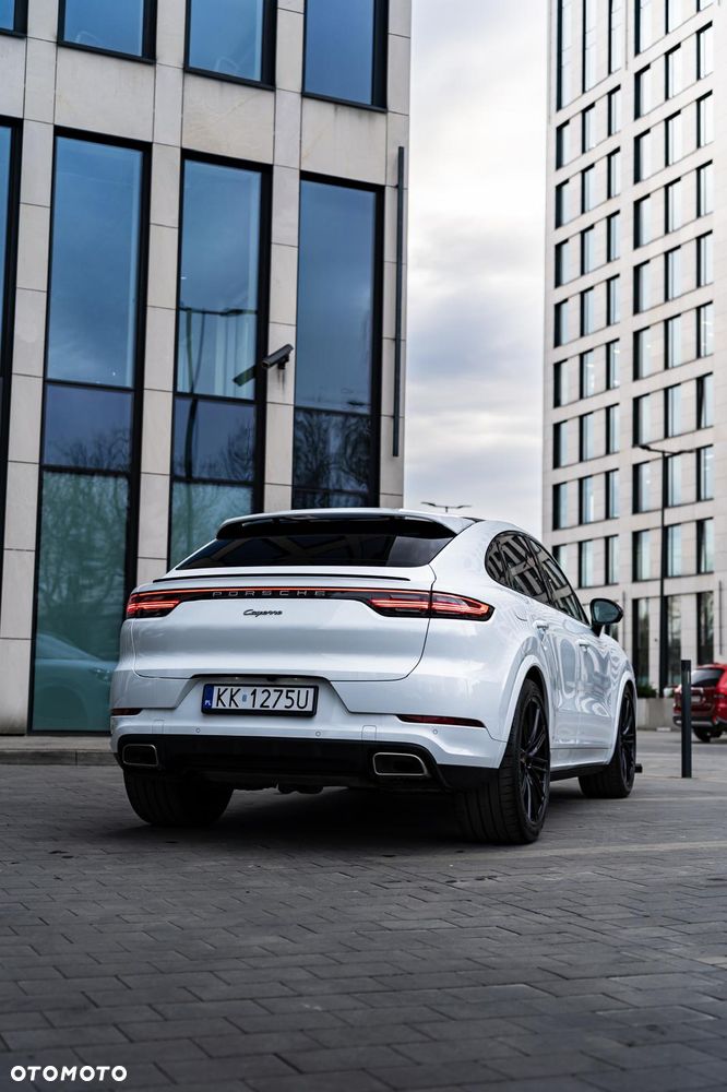 Porsche Cayenne E-Hybrid - 7