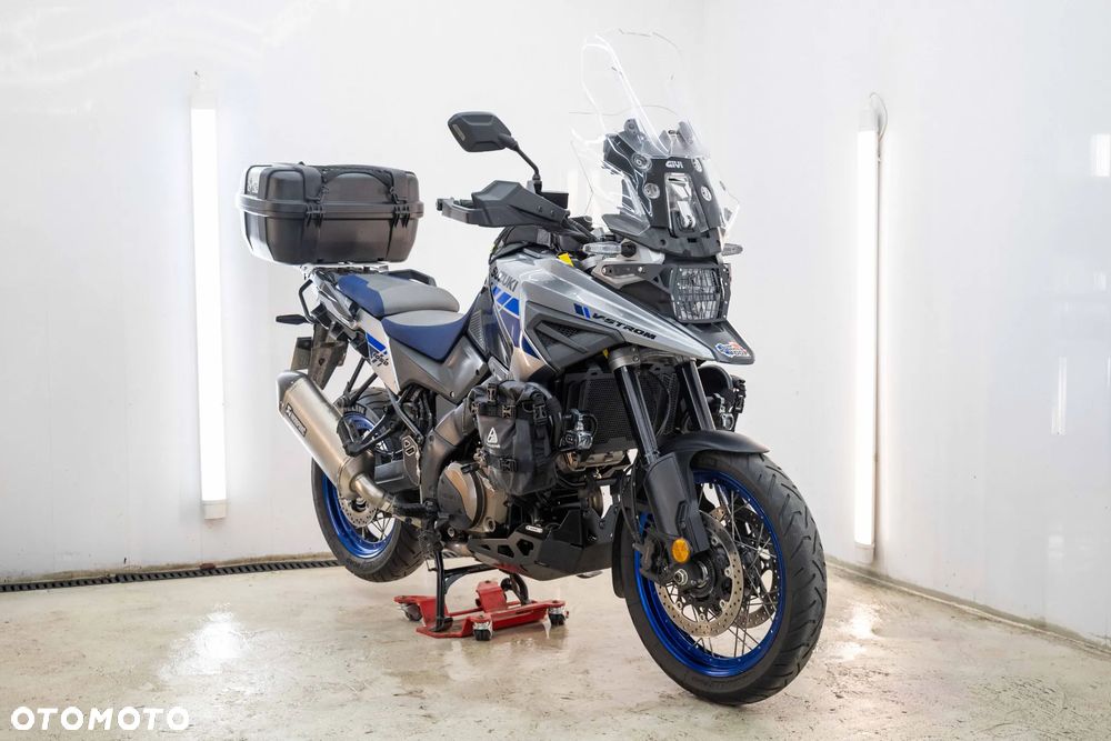 Suzuki DL - 4