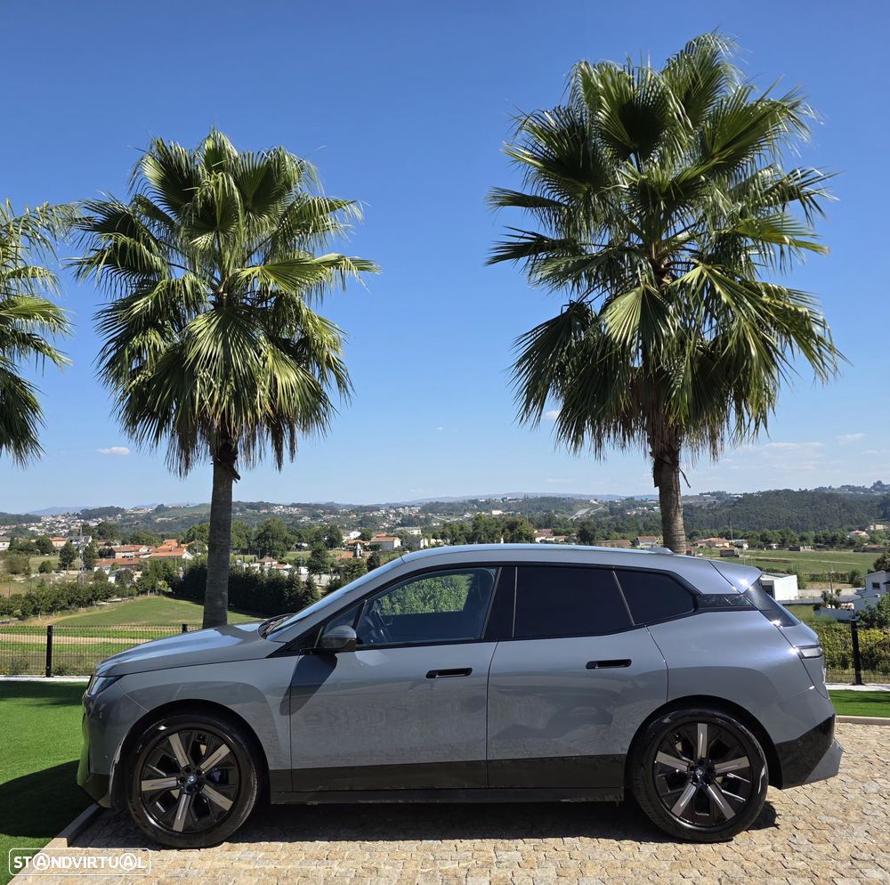 BMW iX xDrive40 - 5