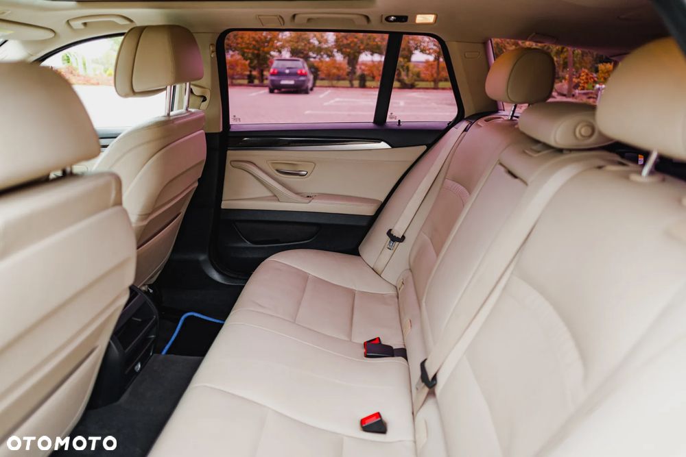 BMW Seria 5 - 15