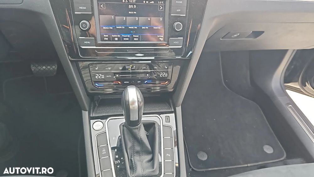 Volkswagen Passat 2.0 TDI DSG Highline - 12