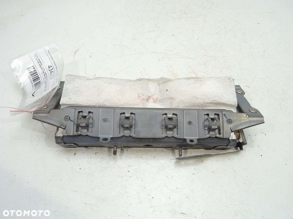 PODUSZKA POWIETRZNA KOLANOWA PASAŻERA - 289.00 PLN - TOYOTA LAND CRUISER 200 (_J2_) 2007 - 2022 5.7 - 1