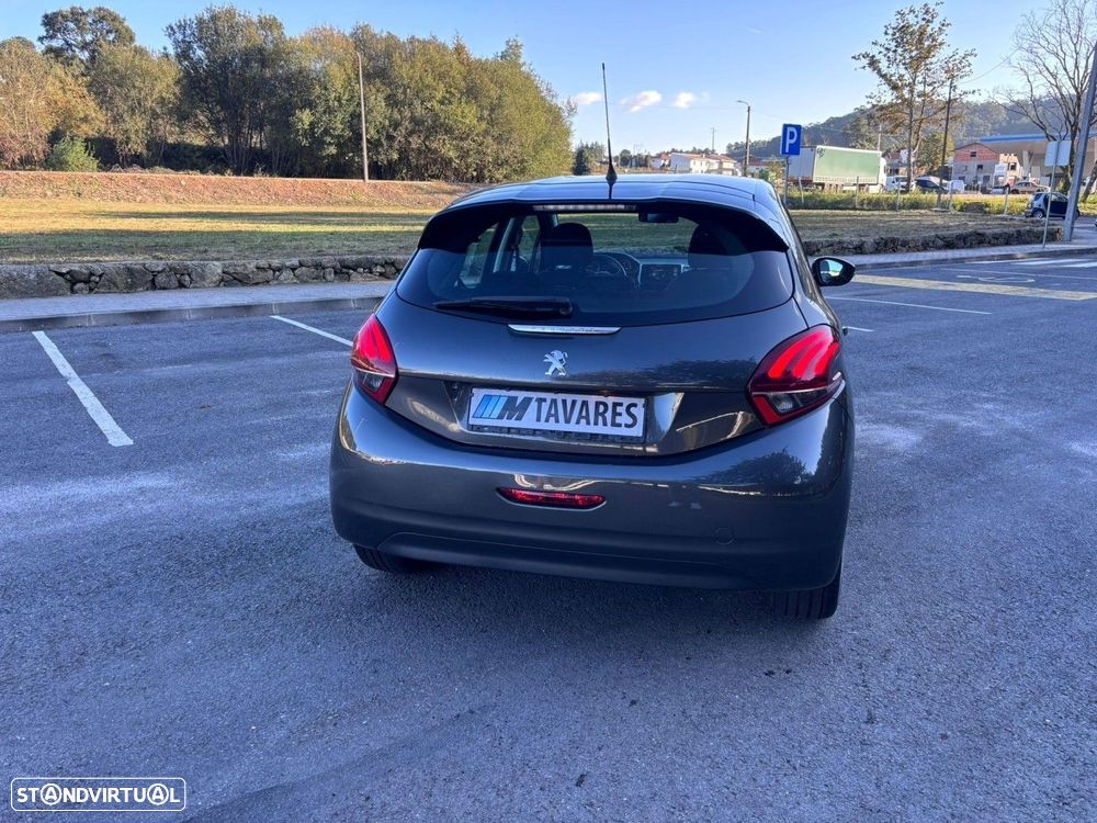 Peugeot 208 1.6 BlueHDi Allure - 6