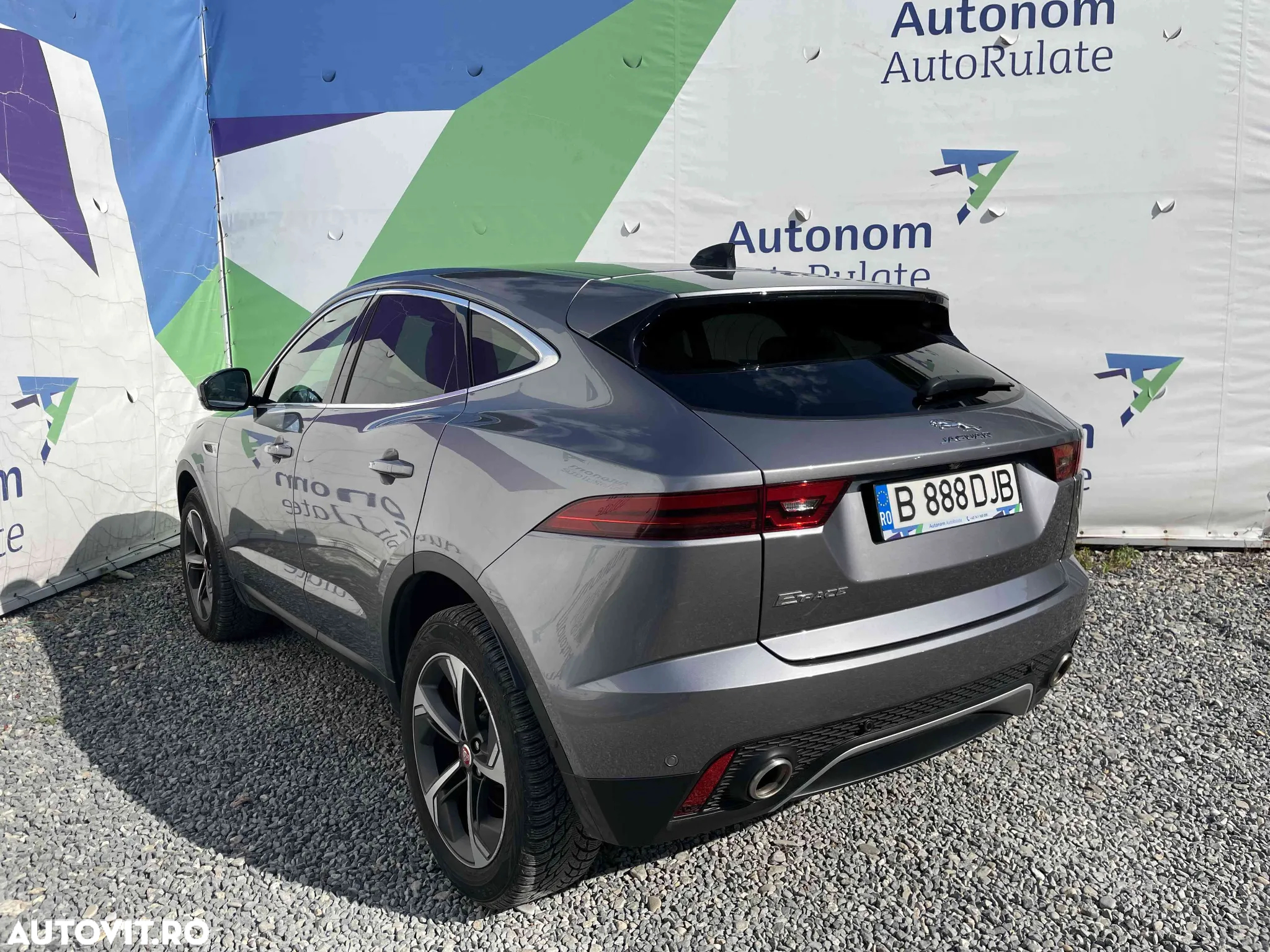 Jaguar E-Pace - 4