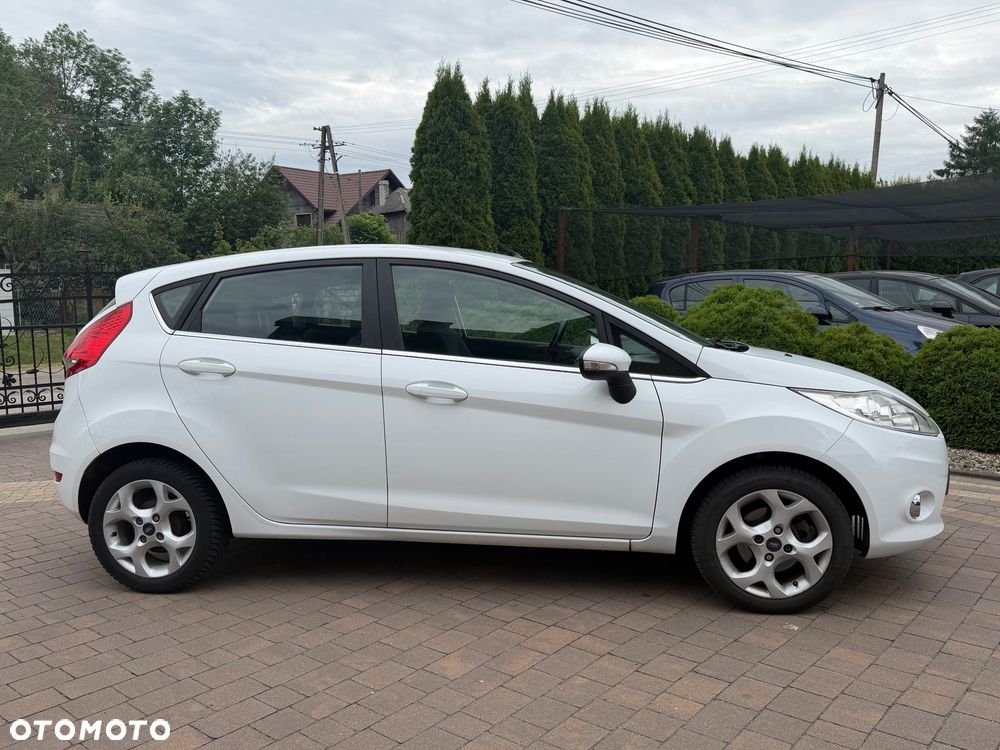 Ford Fiesta 1.25 Titanium - 10