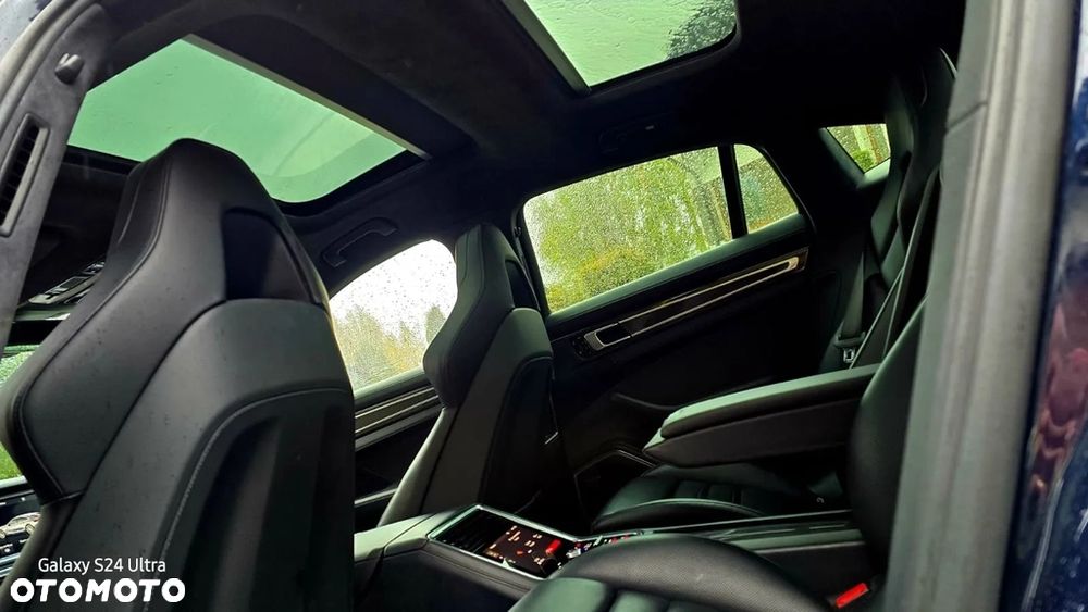 Porsche Panamera - 8