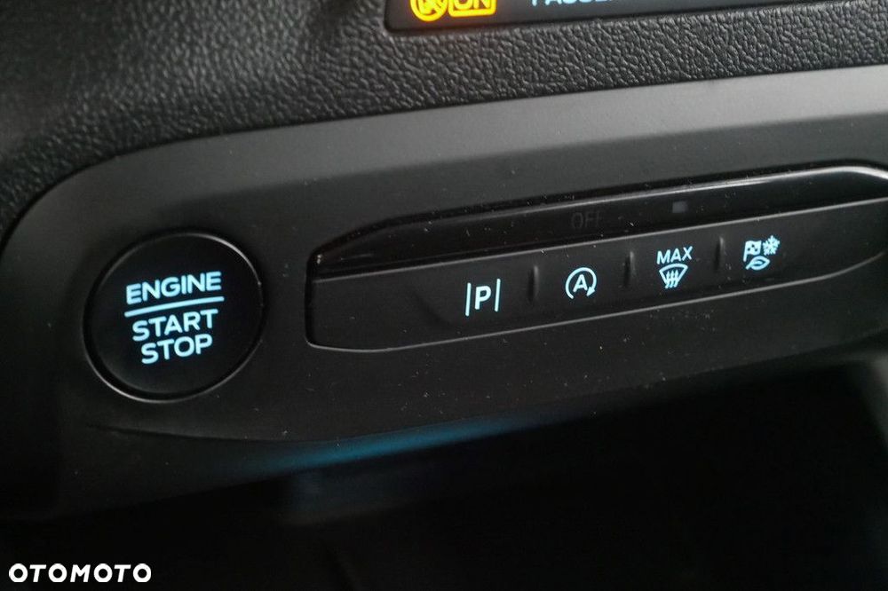 Ford Focus 1.0 EcoBoost Titanium - 19