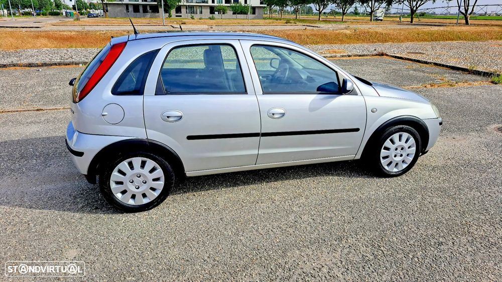 Opel Corsa 1.3 CDTI Enjoy - 3