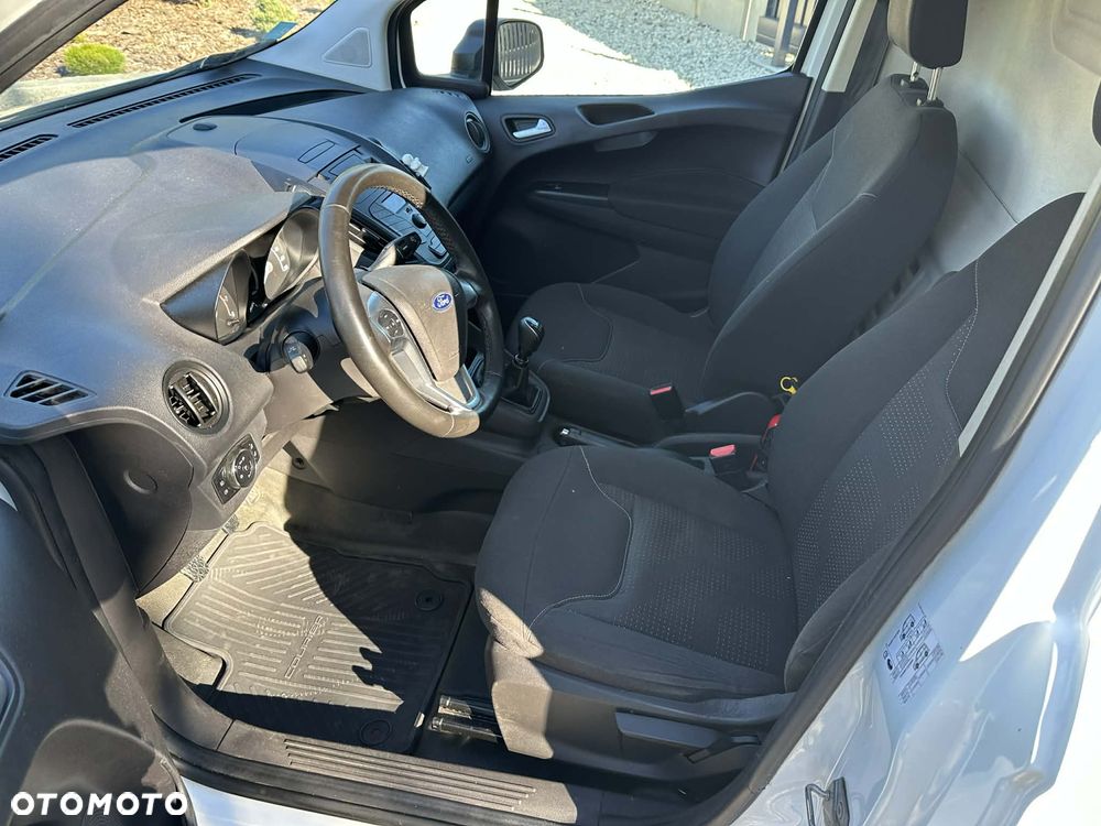 Ford TRANSIT COURIER - 9