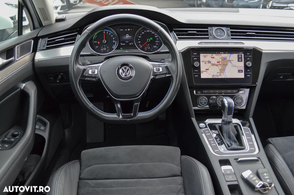 Volkswagen Passat 1.4 TSI DSG GTE - 37