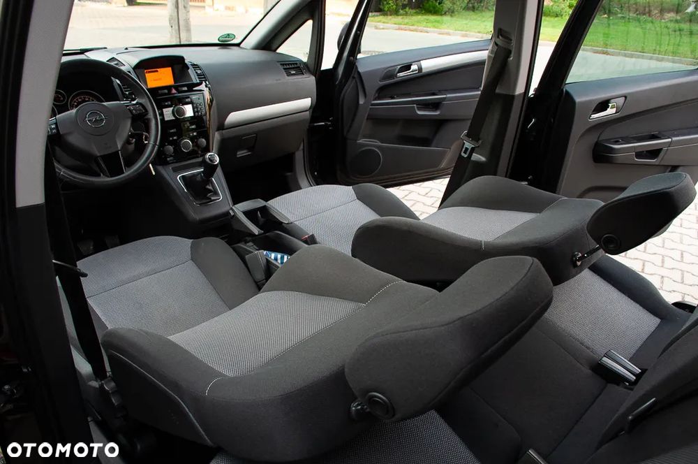 Opel Zafira 1.8 Active - 6