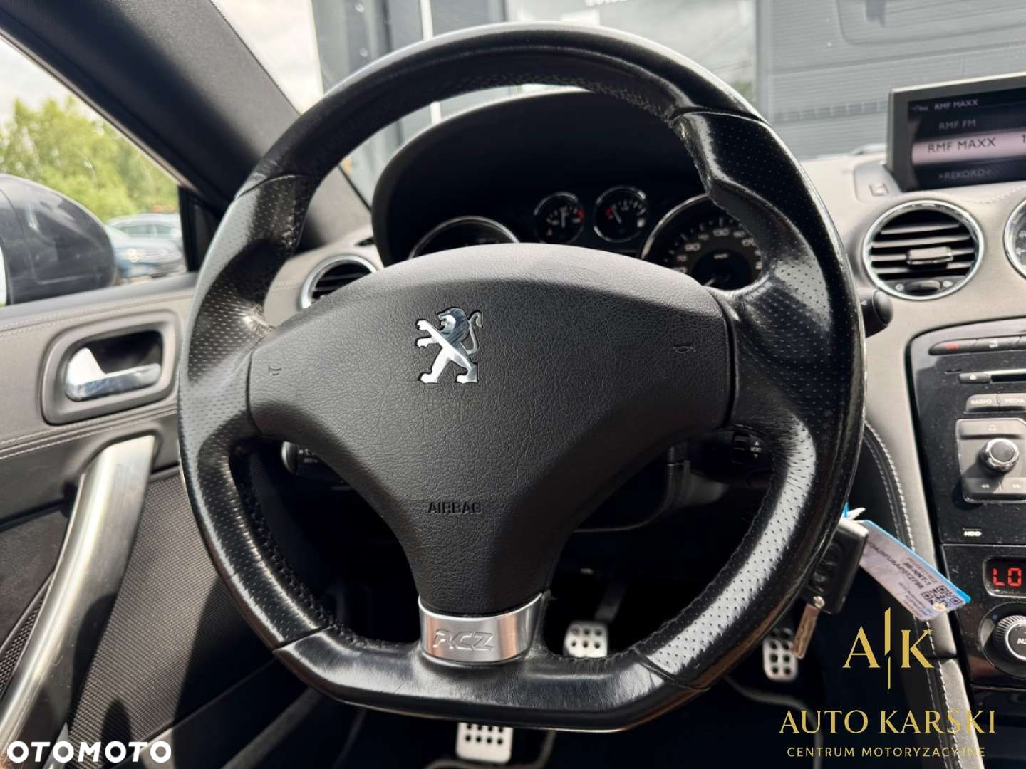Peugeot RCZ - 8