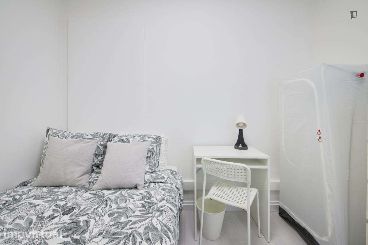 Quarto - localizado em Saldanha Lisbon - Grande imagem: 4/44