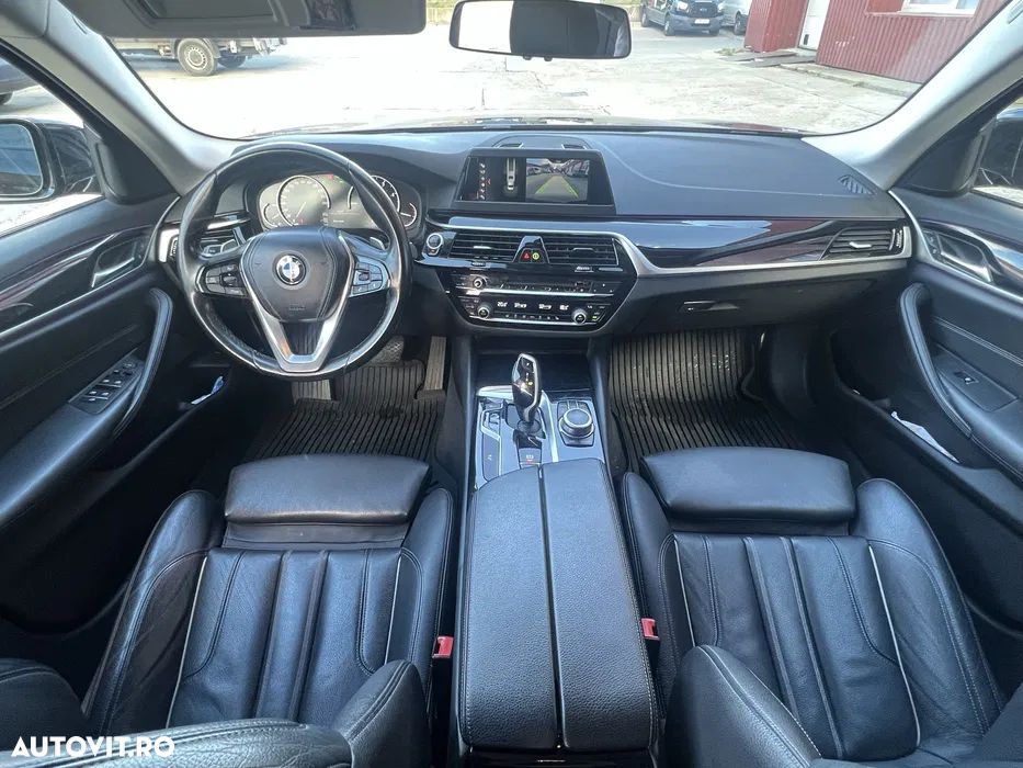 BMW Seria 5 520d Aut. Sport Line - 8