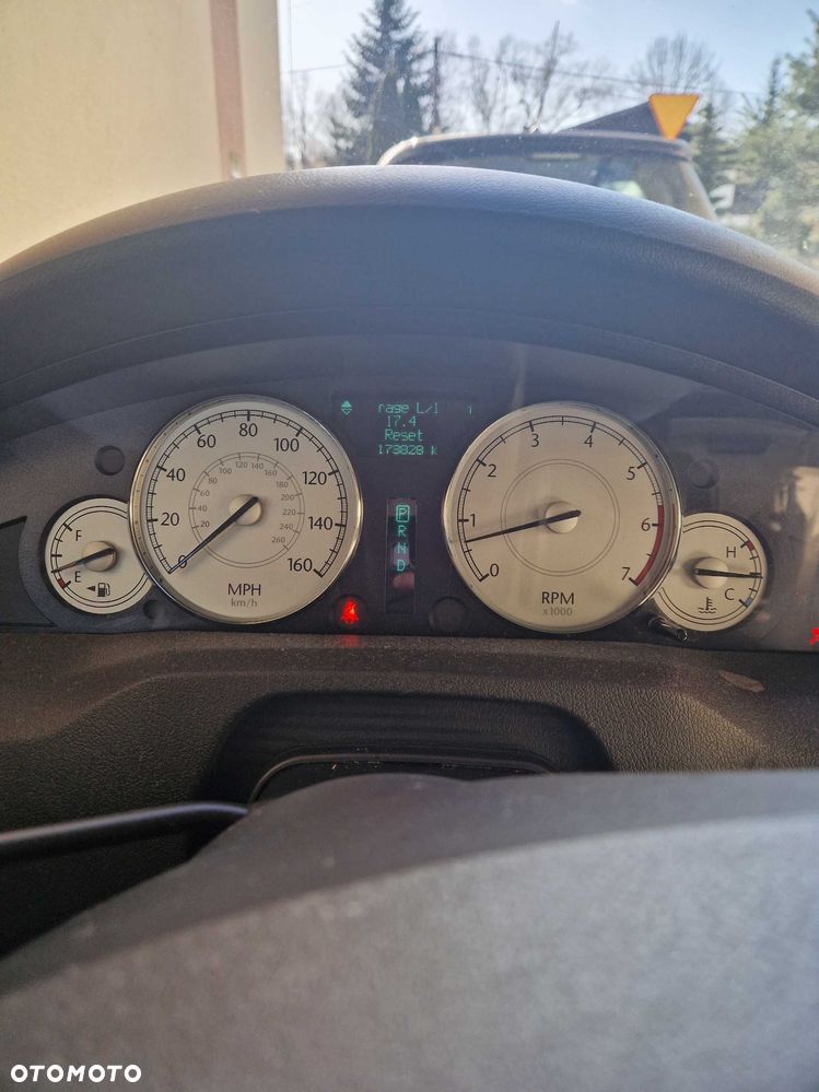 Chrysler 300C - 7