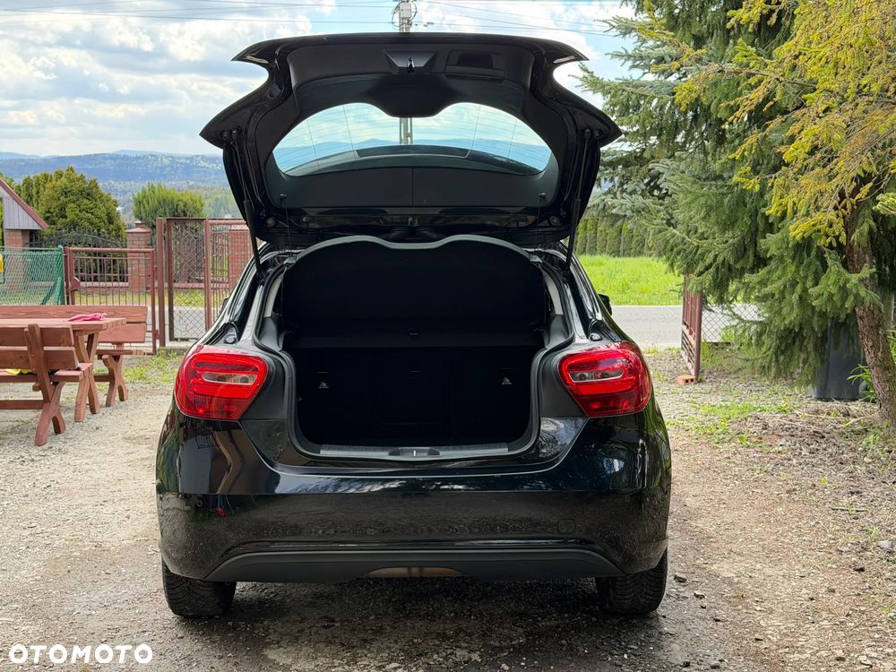 Mercedes-Benz Klasa A 180 d BlueEFFICIENCY Edition Style - 33