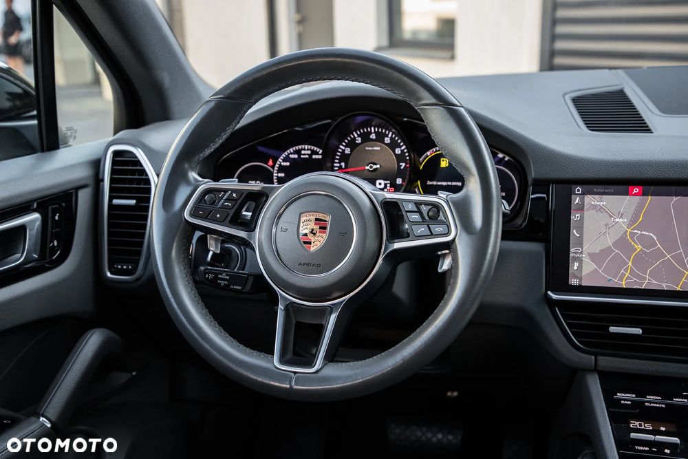 Porsche Cayenne Platinum Edition - 21