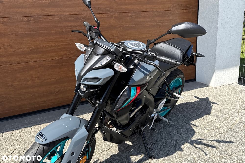 Yamaha MT - 21
