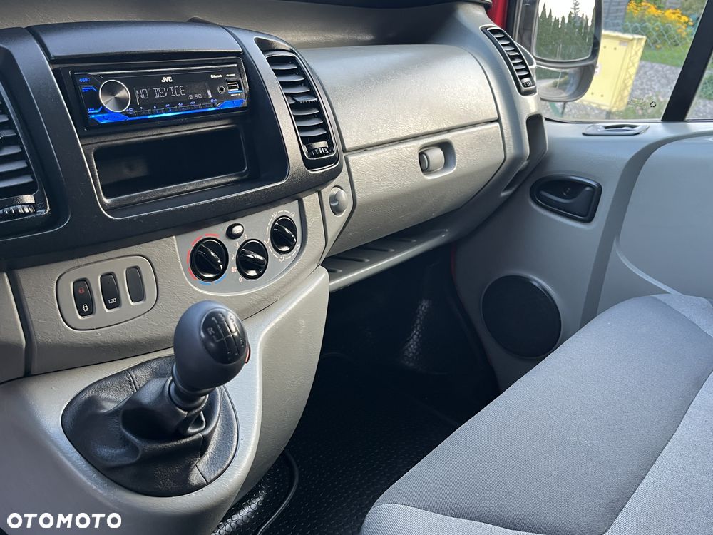 Renault Trafic LONG DOKA Holenderka 6 osobowy - 22