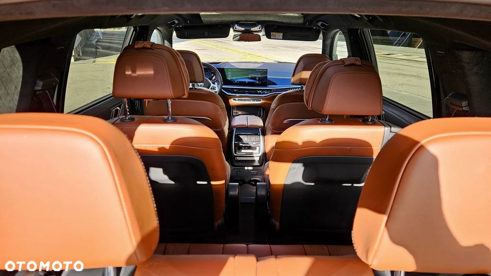BMW X7 M50d sport - 26