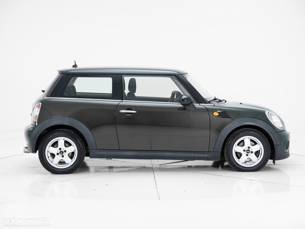 MINI 3 Portas - 3