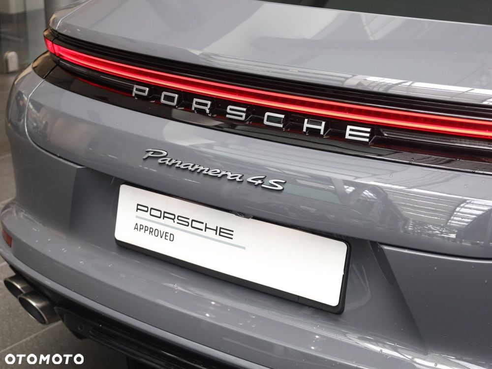 Porsche Panamera - 28