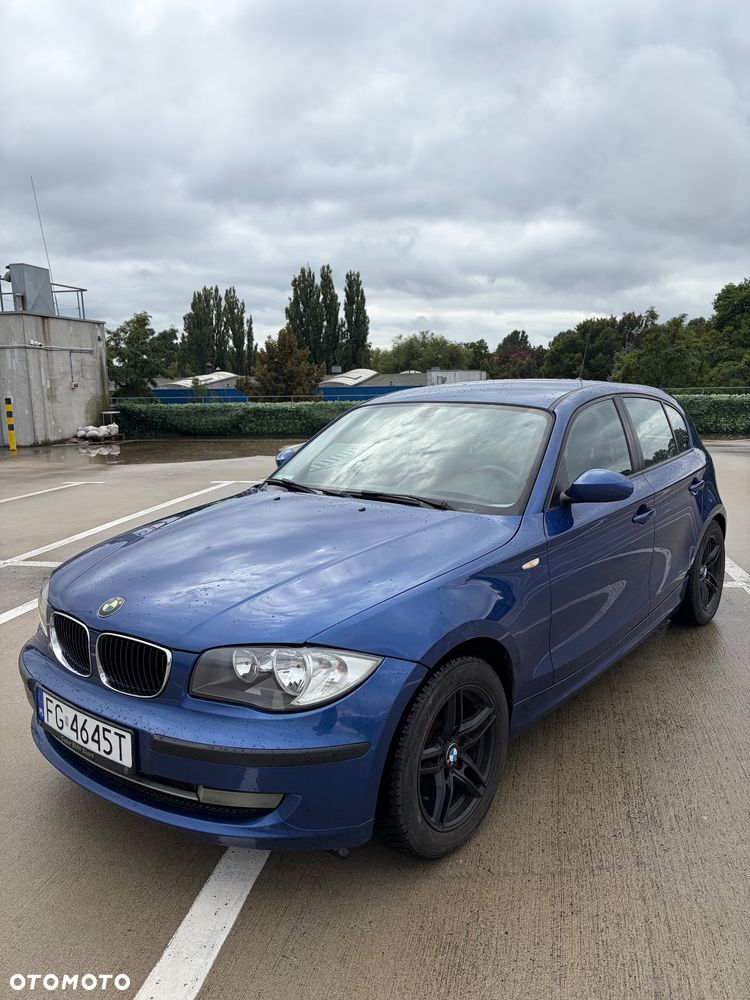 BMW Seria 1 116i - 1