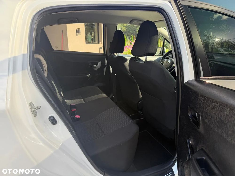 Toyota Yaris 1.0 VVT-i - 16