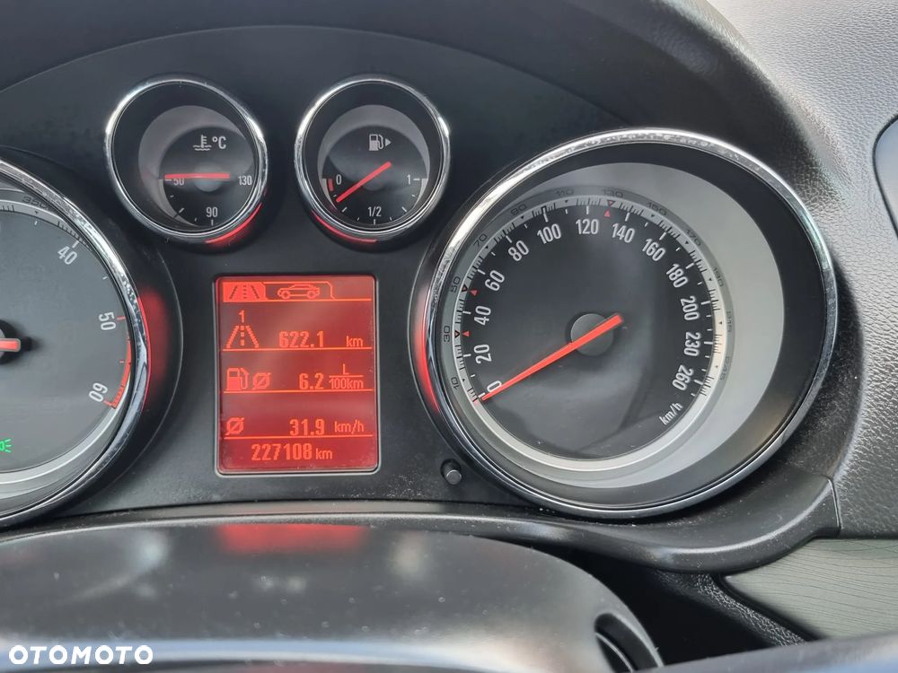 Opel Insignia 2.0 CDTI Active - 27