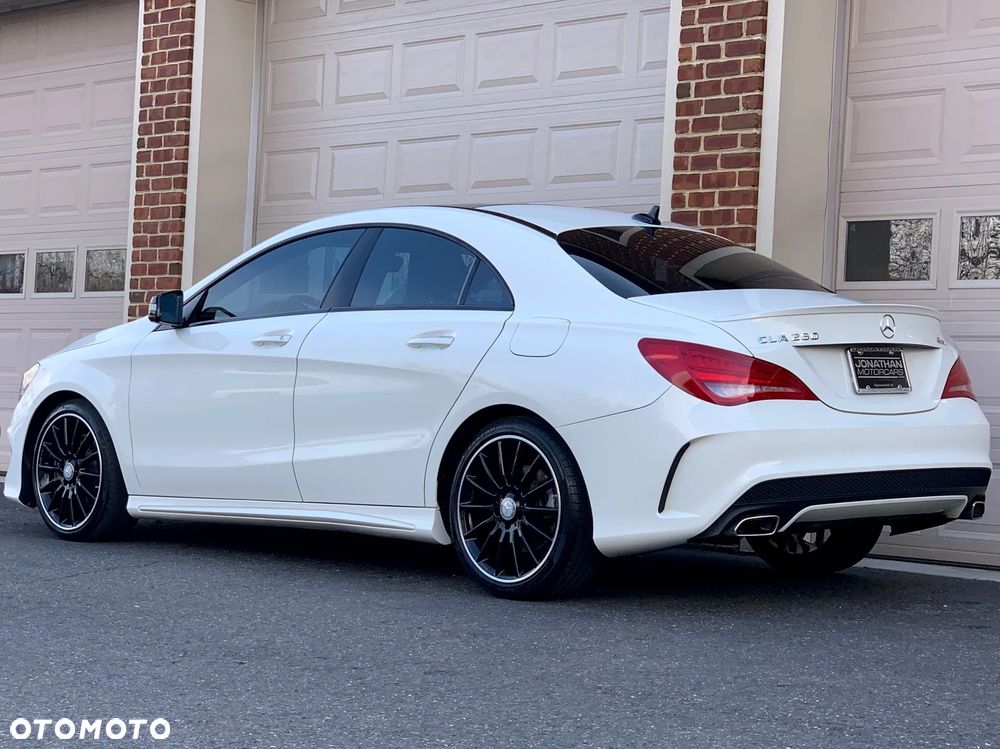 Mercedes-Benz CLA 250 4-Matic AMG Line - 4