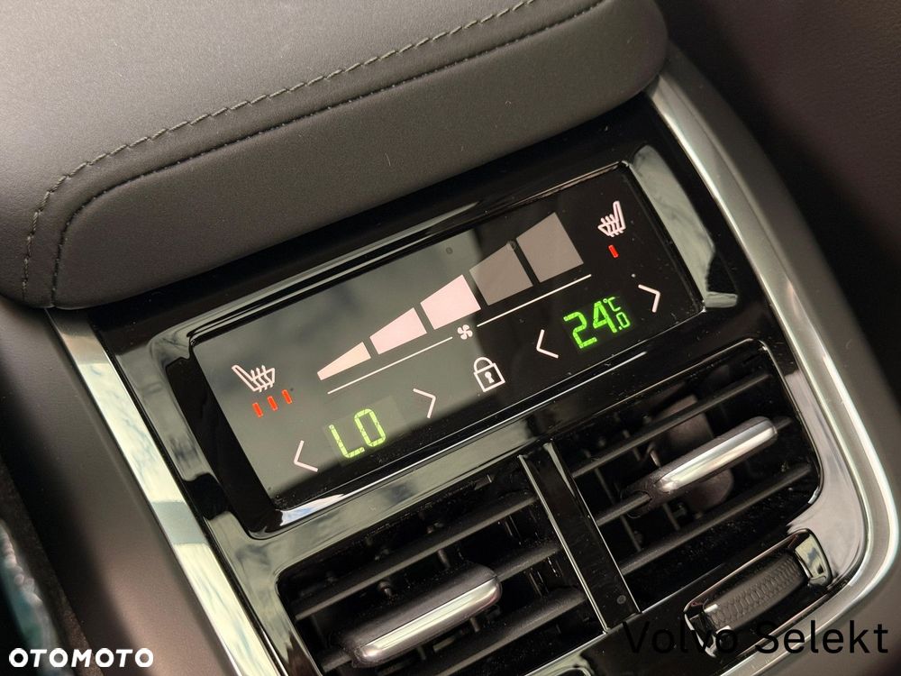 Volvo XC 60 - 31