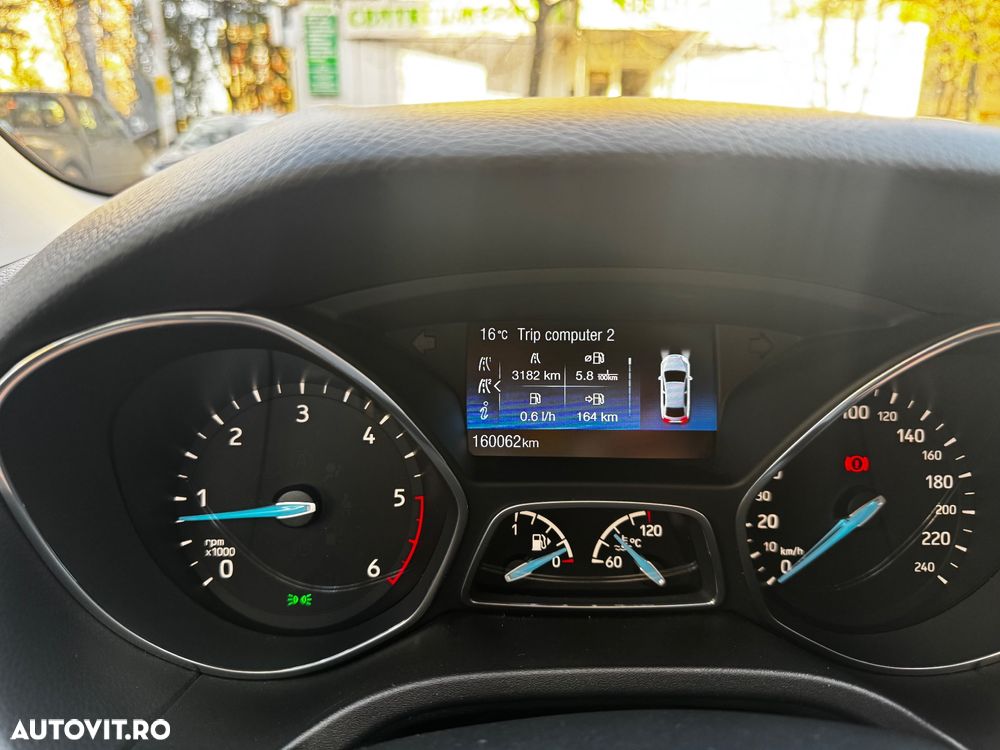 Ford Focus - 14