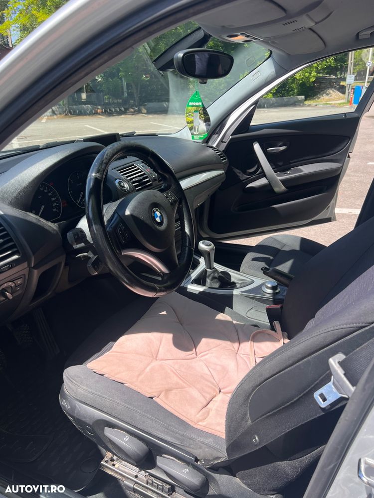 BMW Seria 1 118d - 8