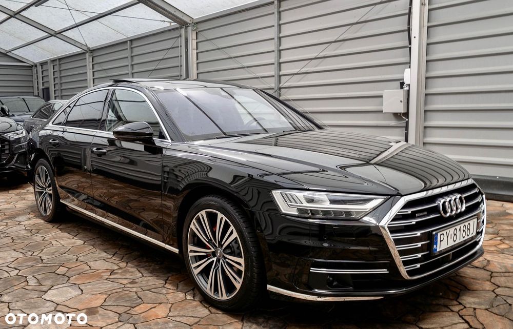 Audi A8 - 1